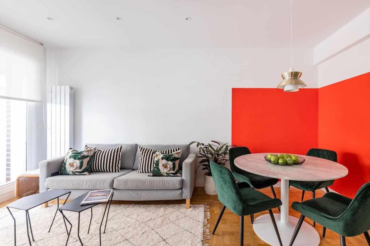 New Amara Friends & Families Parking Apartament